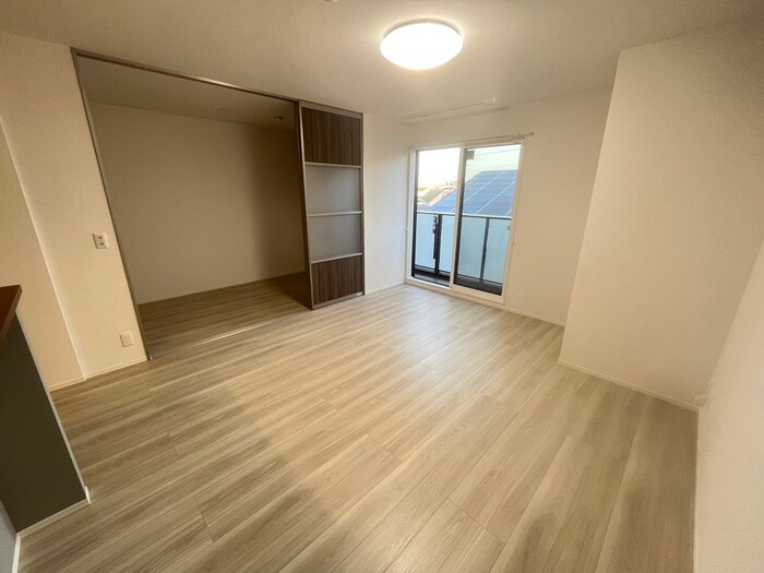 物件内観写真8　(居室)