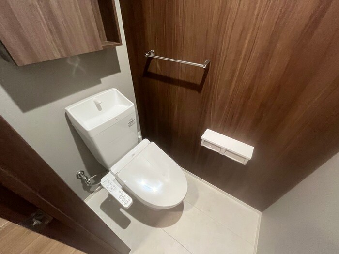 物件内観写真11　(トイレ)