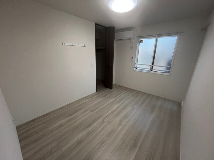 物件内観写真14　(居室)