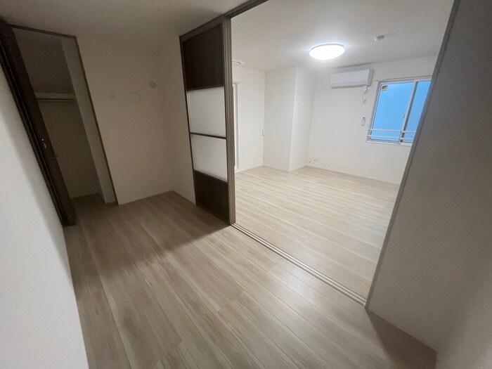 物件内観写真15　(居室)