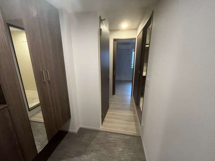 物件内観写真19　(廊下)