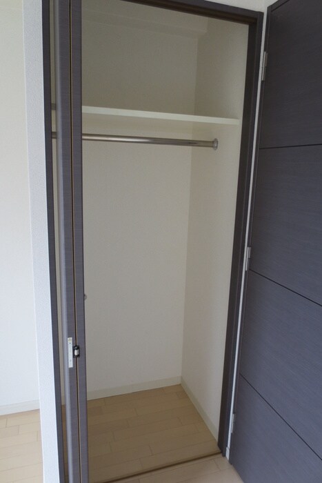 物件内観写真13　(収納)