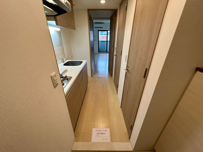 物件内観写真8　(廊下)