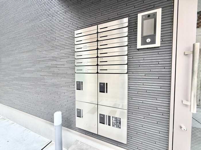 物件外観写真4　(建物設備)