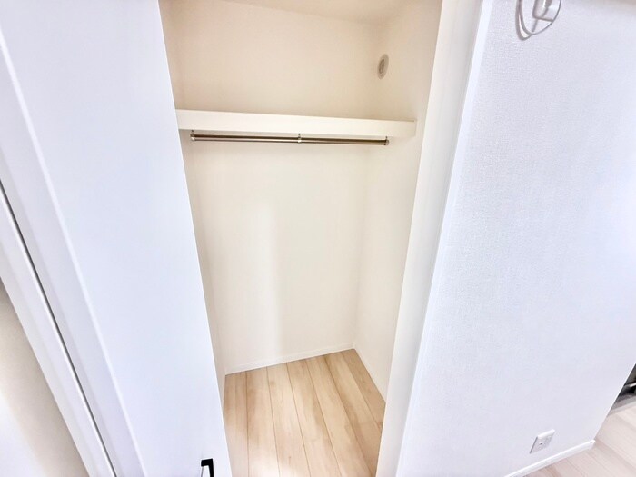 物件内観写真16　(収納)