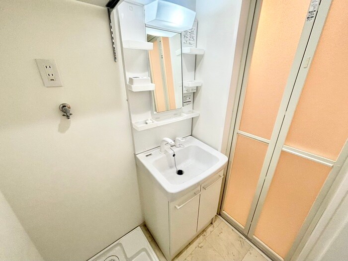 物件内観写真15　(洗面)