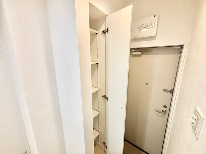 物件内観写真20　(靴箱)
