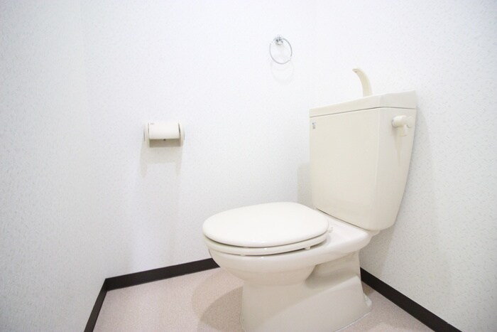 物件内観写真12　(トイレ)