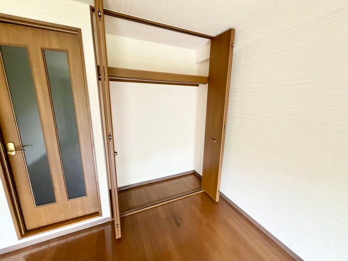 物件内観写真13　(収納)