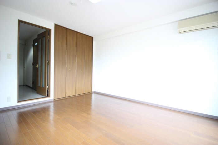 物件内観写真17　(居室)