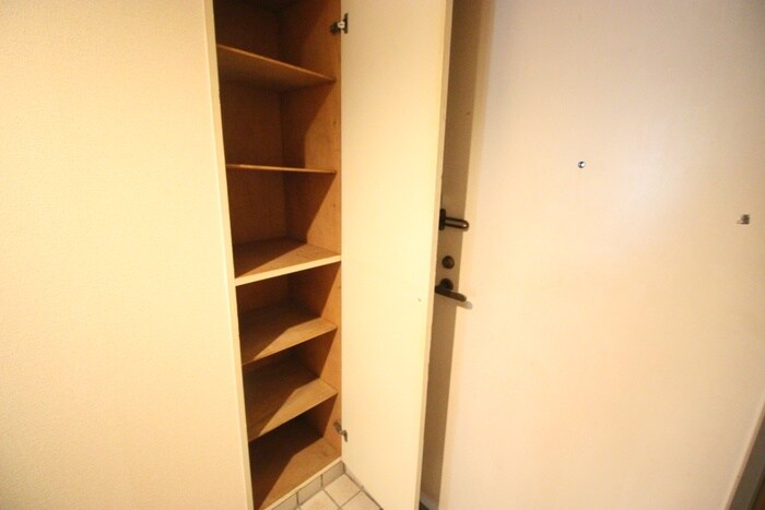 物件内観写真19　(靴箱)