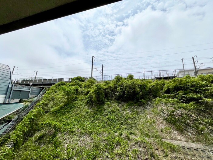 物件内観写真21　(室内からの展望)