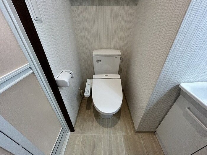 物件内観写真13　(トイレ)