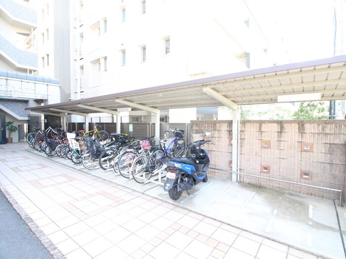 リ－ジョン御池の駐輪場