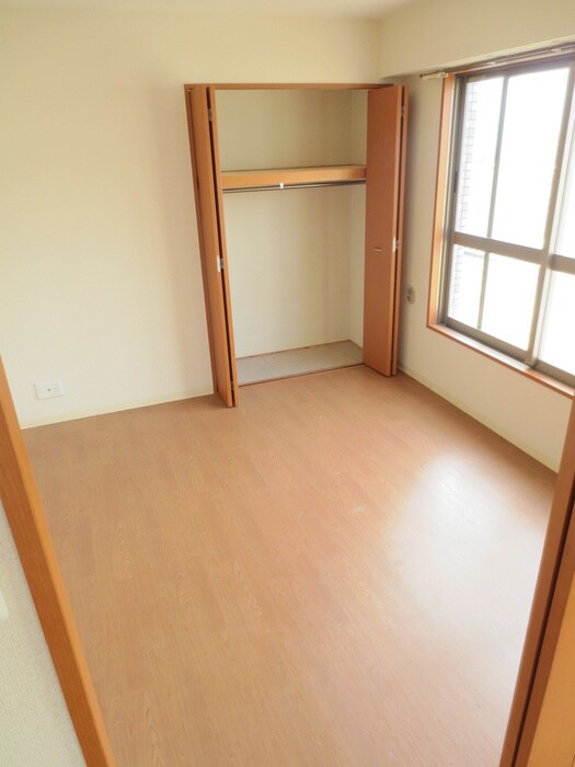 物件内観写真11　(居室)