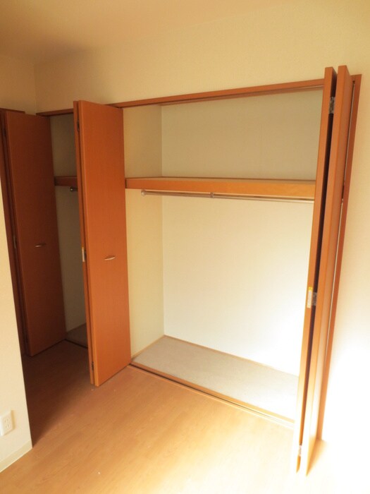 物件内観写真17　(収納)