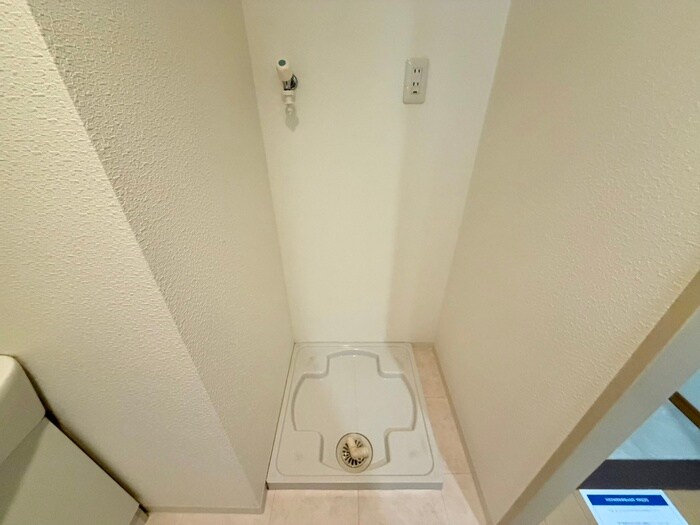 物件内観写真19　(洗濯機置場)