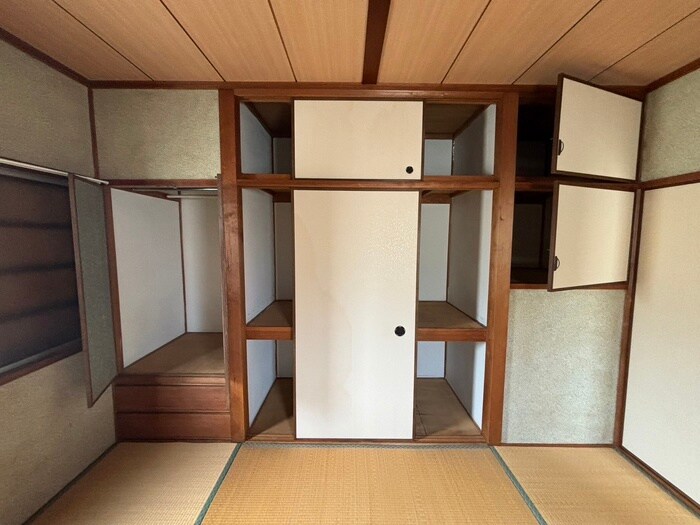 物件内観写真15　(収納)