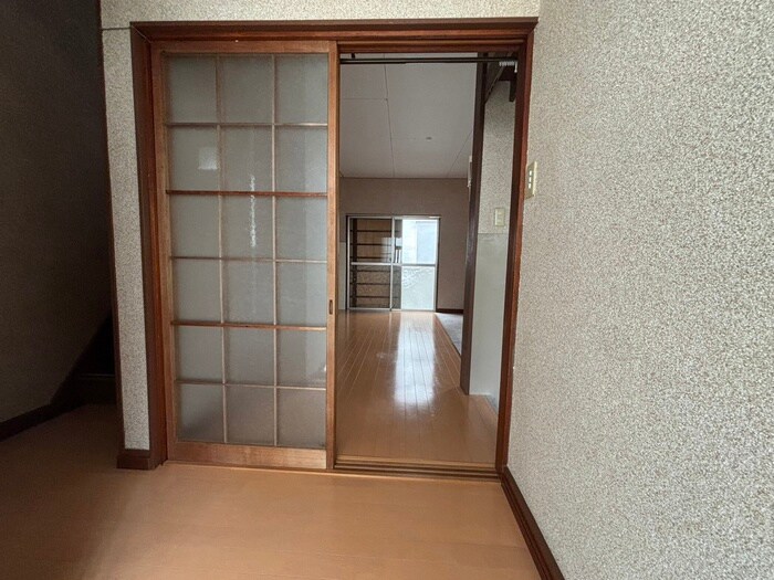 物件内観写真19　(廊下)