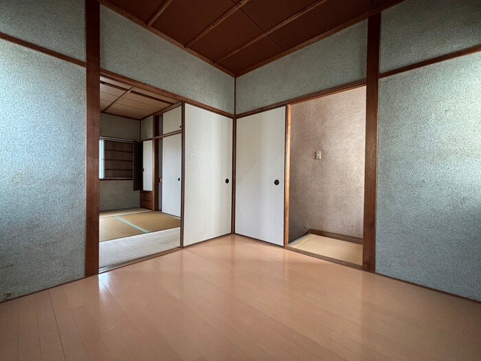 物件内観写真21　(居室)