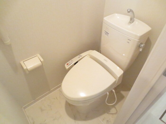 物件内観写真10　(トイレ)