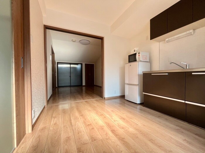 物件内観写真8　(居室)