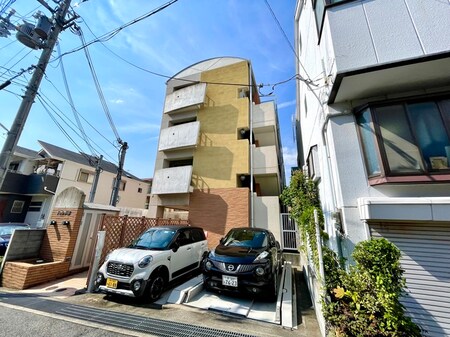 Ｐｅｒｌｅ芦屋外観写真