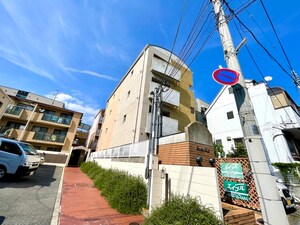 Ｐｅｒｌｅ芦屋外観写真