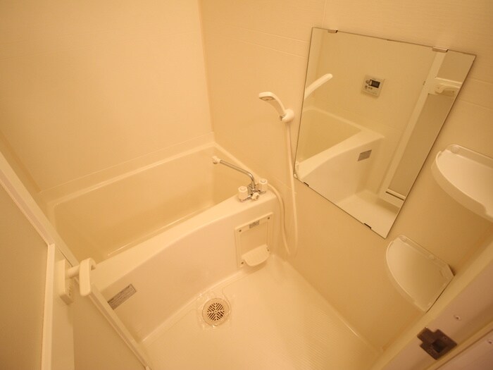 物件内観写真10　(バス／シャワールーム等)