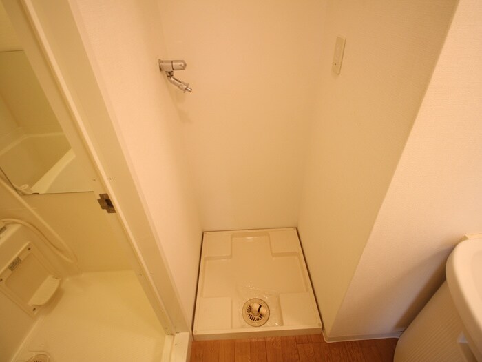 Ｐｅｒｌｅ芦屋の洗濯機置場