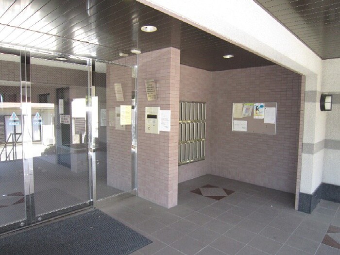 物件外観写真6　(建物設備)