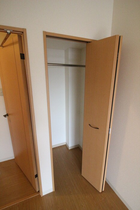 物件内観写真14　(収納)