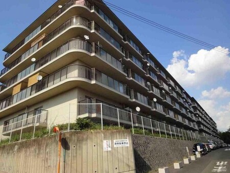 ｻﾝﾊｲﾂ高槻4号館（227）外観写真