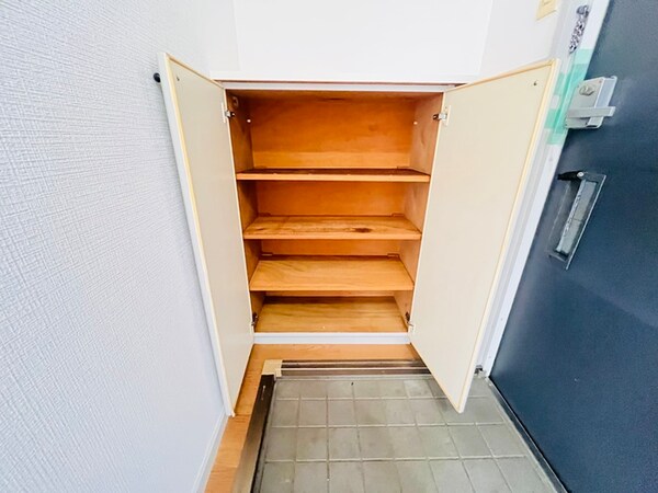 靴箱
