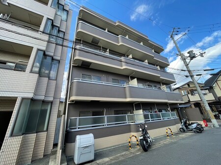 ドミール小野外観写真