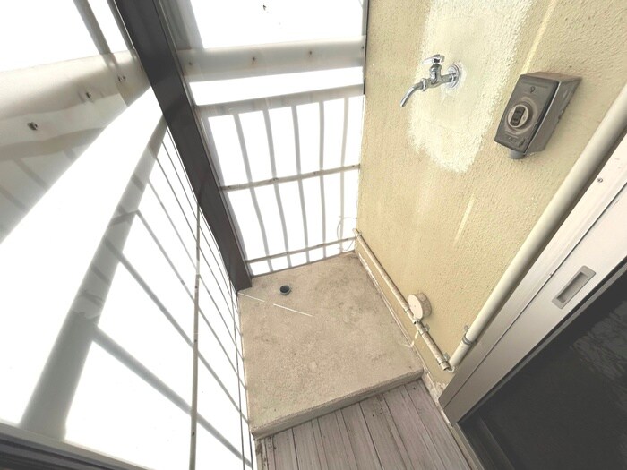 物件内観写真19　(洗濯機置場)