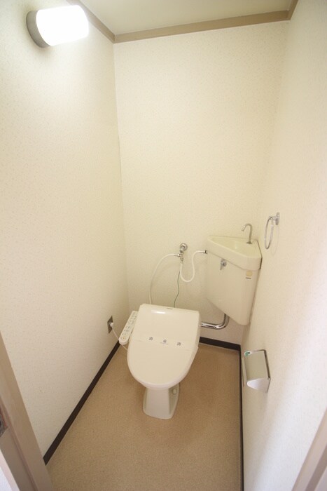 物件内観写真12　(トイレ)