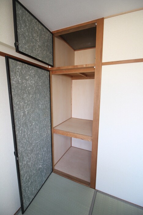 物件内観写真19　(収納)