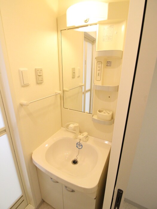 物件内観写真10　(洗面)