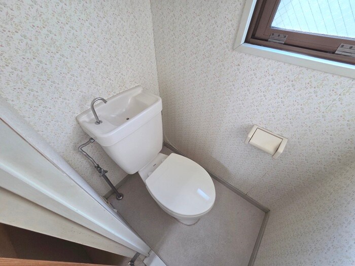 物件内観写真10　(トイレ)