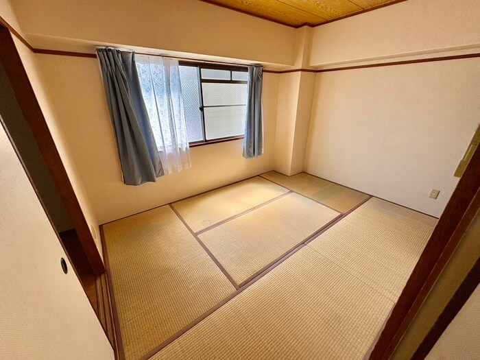 物件内観写真10　(居室)