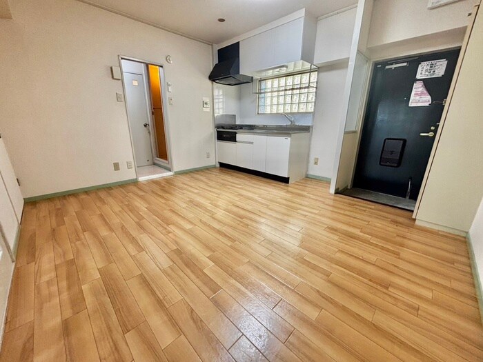 物件内観写真10　(居室)