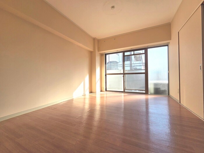 物件内観写真11　(居室)