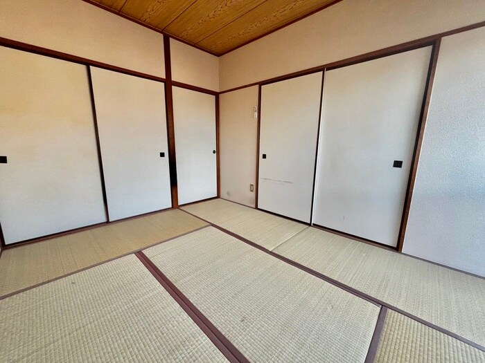 物件内観写真11　(居室)