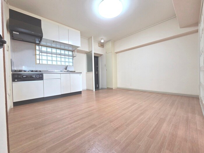 物件内観写真13　(居室)