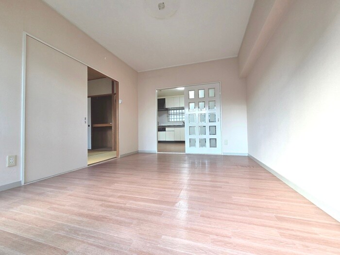 物件内観写真14　(居室)