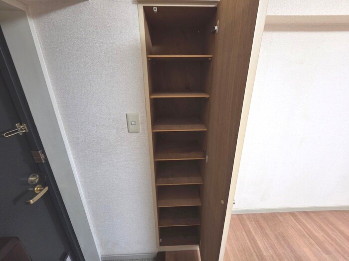 物件内観写真17　(靴箱)