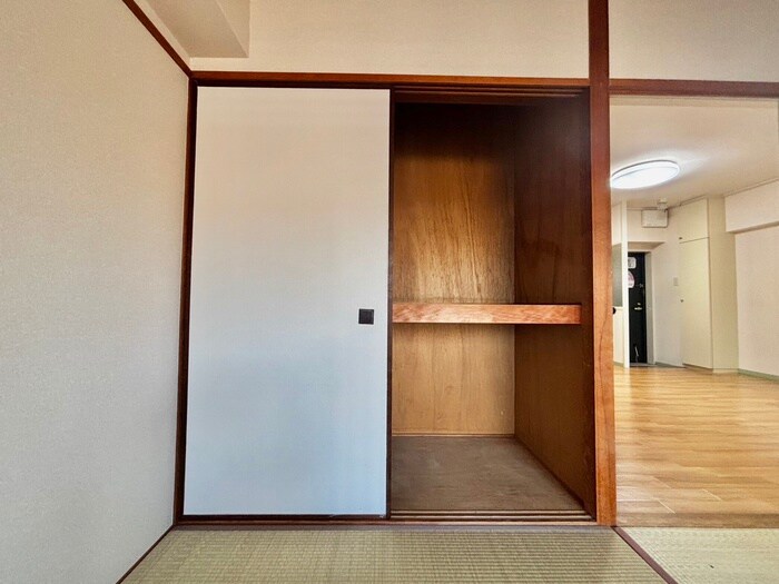 物件内観写真18　(収納)