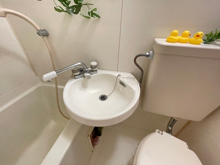 物件内観写真11　(洗面)