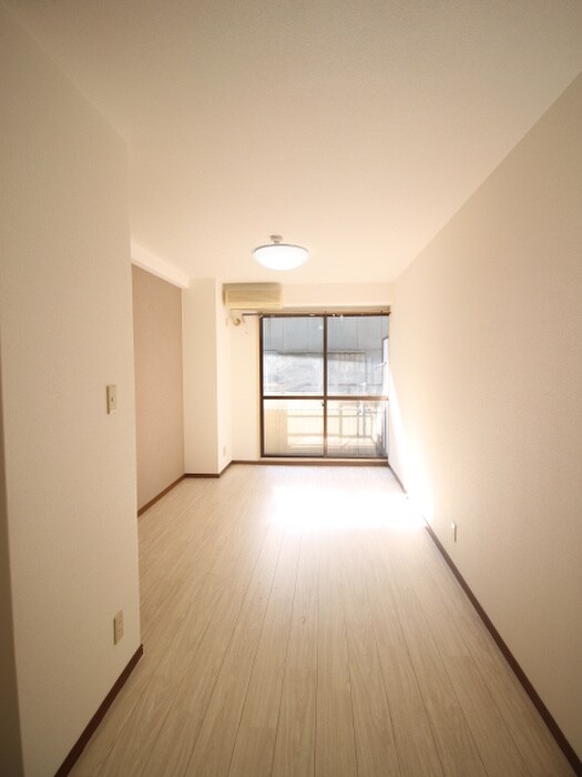 物件内観写真17　(居室)